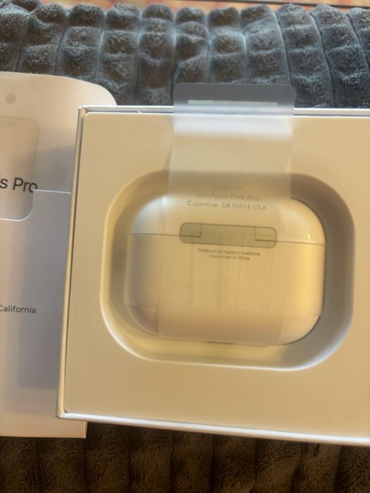 Airpods Pro(2nd Gen)-stare impecabila, cutie completa