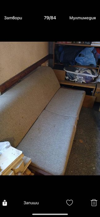 Разтегателен диван спалня