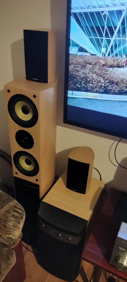 Pioneer  nu jbl, Yamaha, onkyo, harman kardon