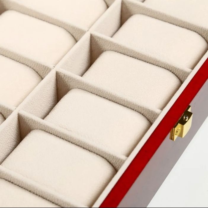 Шкатулка для часов и украшение 12 отделение Красно коричневая