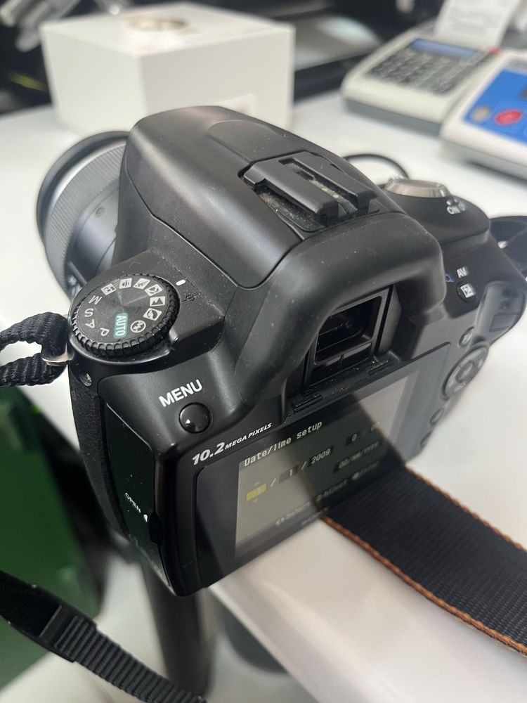 Фотоапарат Sony DSLR-A230 + Обектив Sony SAL1855