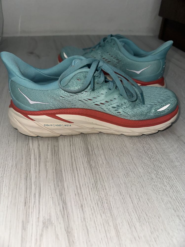 Hoka Clifton 8 Дамски маратонки 37 номер
