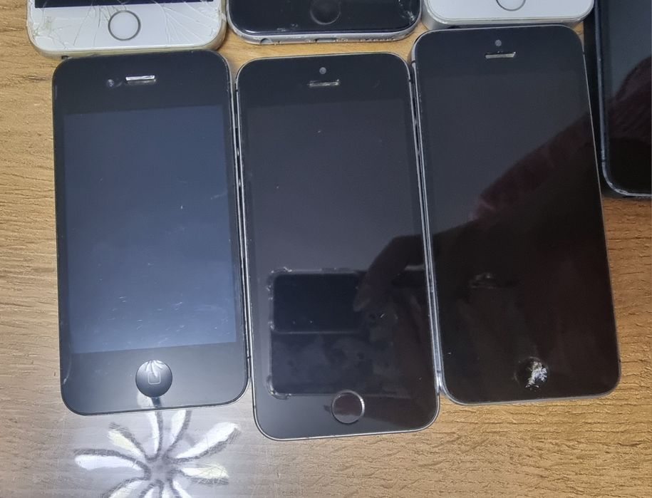Смартфони iPhone за части