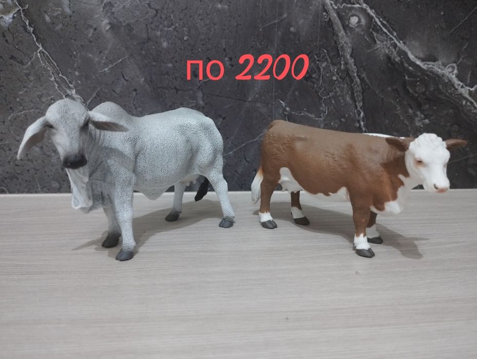 Фигурки копытных животных