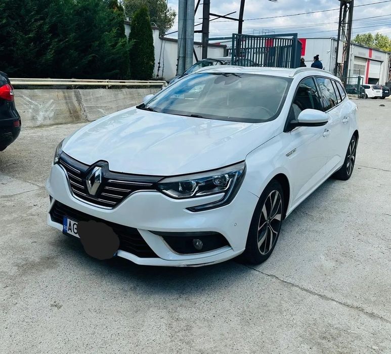 Renault Megane Renault Megane 1.33 tce 140 Cp Benzină