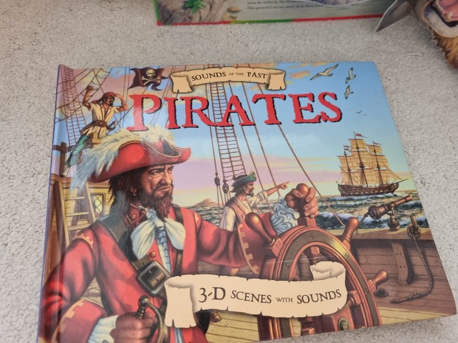 Carti copii superbe pop-up, holograme, sunete