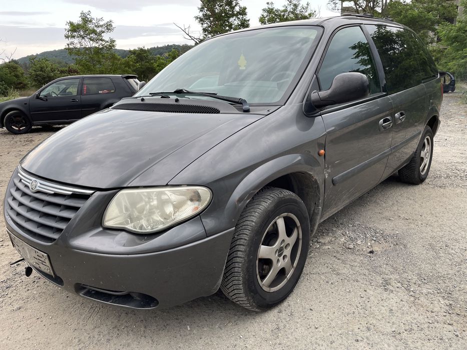 Chrysler Voyager 2.5crd 143hp 2005 На Части