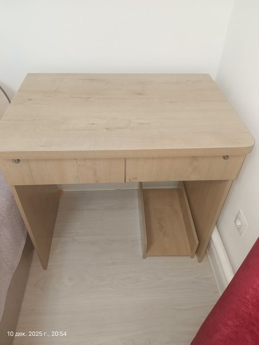 Журнальный столик