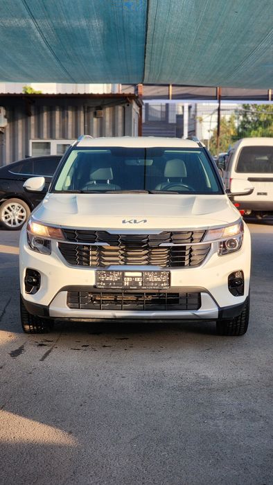 Kia Seltos 2023 yil top toza.