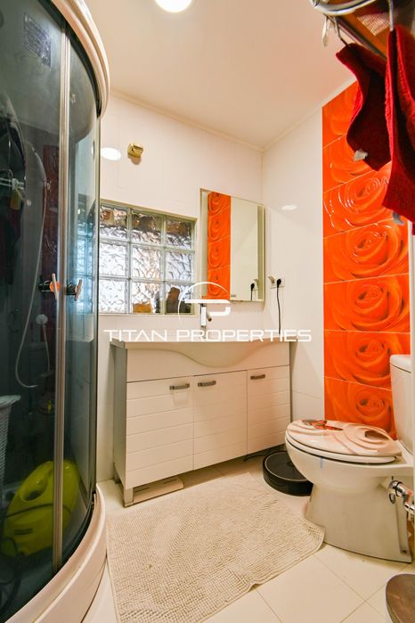 Дава се под наем Тристаен апартамент в София, Белите брези - 130 кв.м за 750 € - Снимка #19