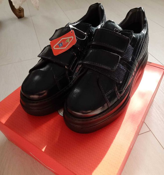 Школьная обувь Турция новая 38 р