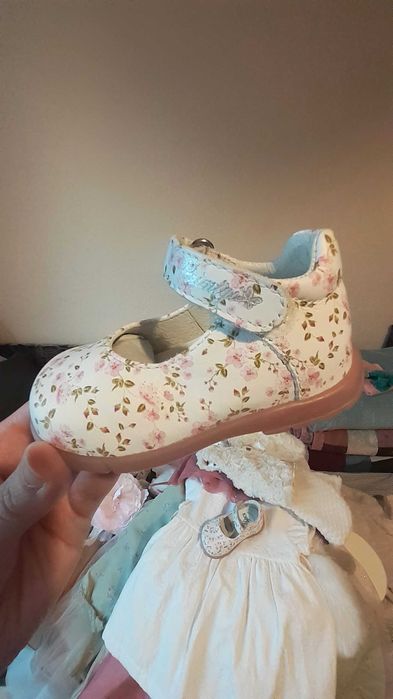 Pantofiori Primigi piele,model floral