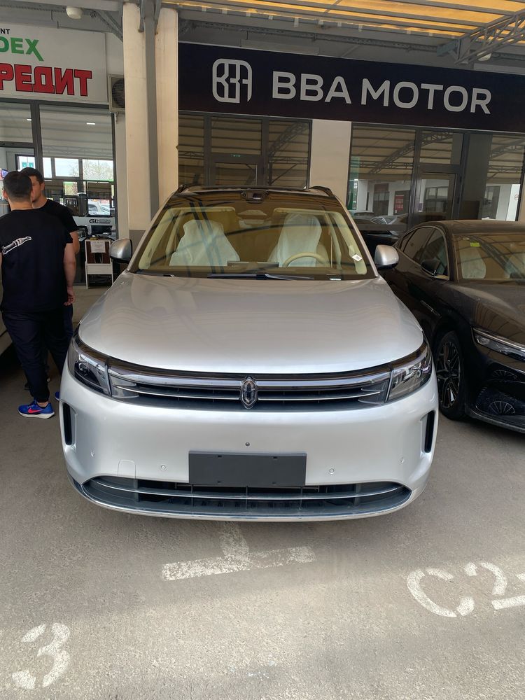 AITO M7 1 va 2 ta motor