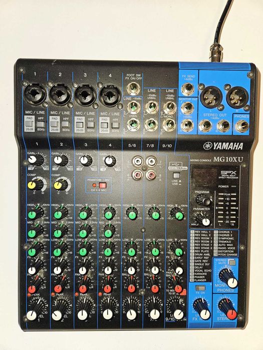 Mixer Professional Yamaha MG10XU