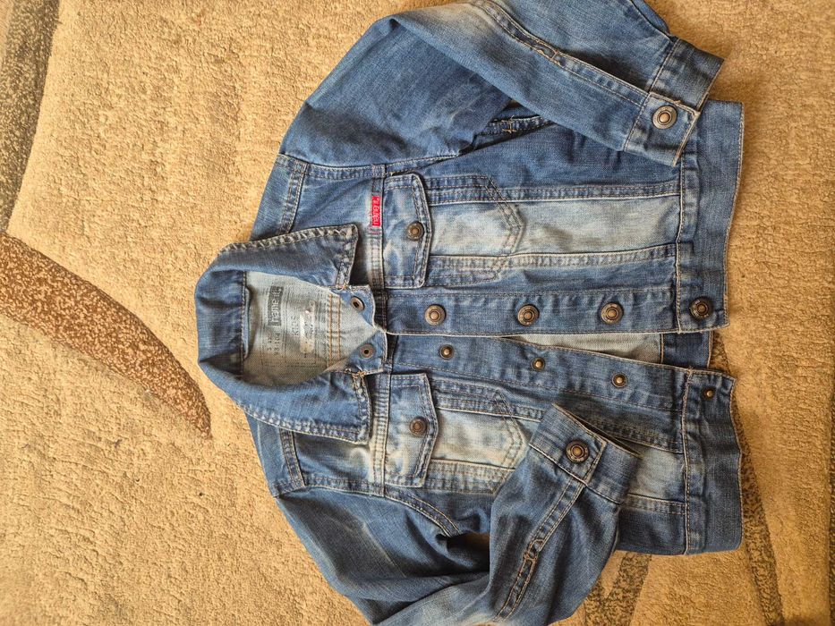 Дрешки за момиче 5-6 г