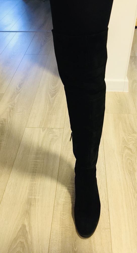 Cizme negre piele intoarsa