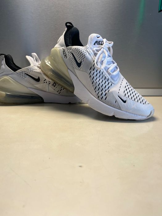 Nike Air Max 270