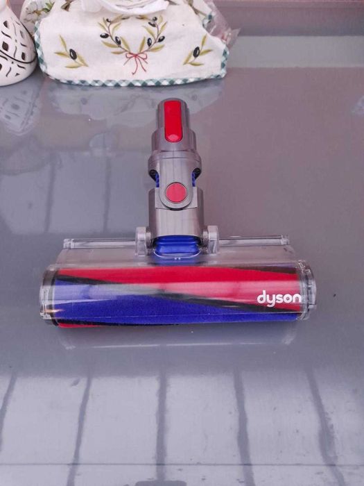 De vanzare perie Fluffy pentru aspiratoare  Dyson V 7,8,10,11,15