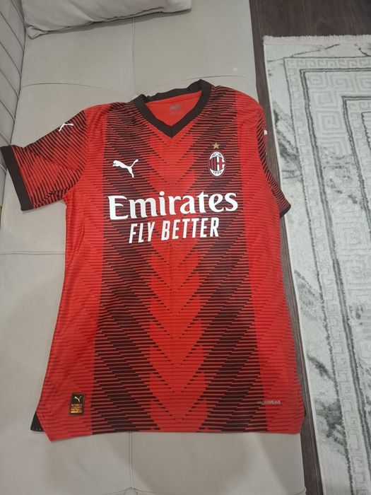 Футбольная форма AC Milan  без намера