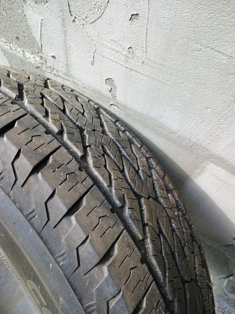 Гуми 235/65 R17 dot 2020