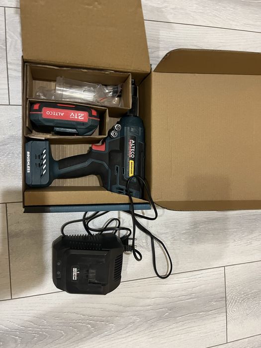 Alteco заклепочник