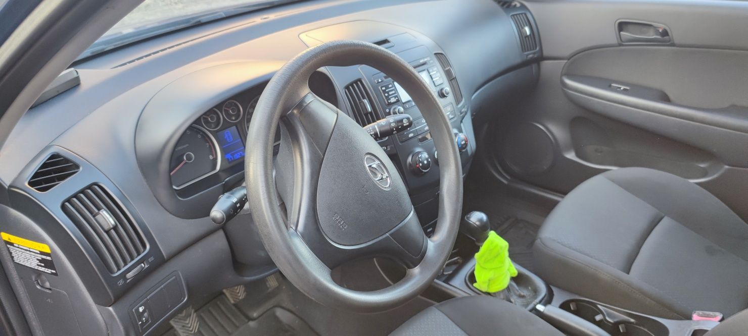 Vand Hyundai i30 1,4 benzina
