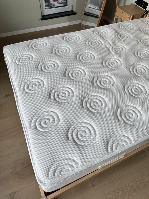 Спалня с матрак TED Matterra