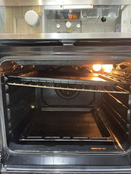 Продам духовку, б/у