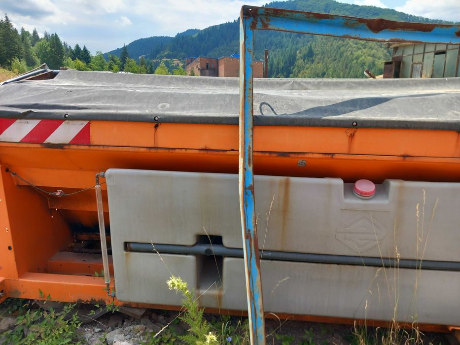 пясъкоразпръсквачи и др. снегопочистващо оборудване
