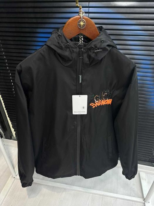 Мъжки ветровки Balenciaga