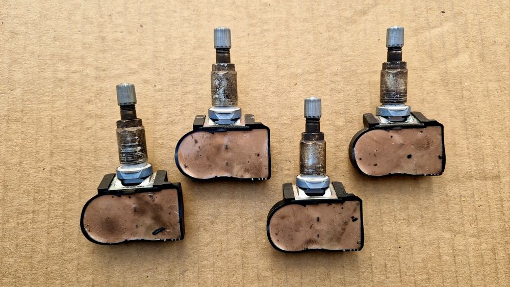 Сузуки, датчици за следене налягането в гумите, TPMS сензори Suzuki