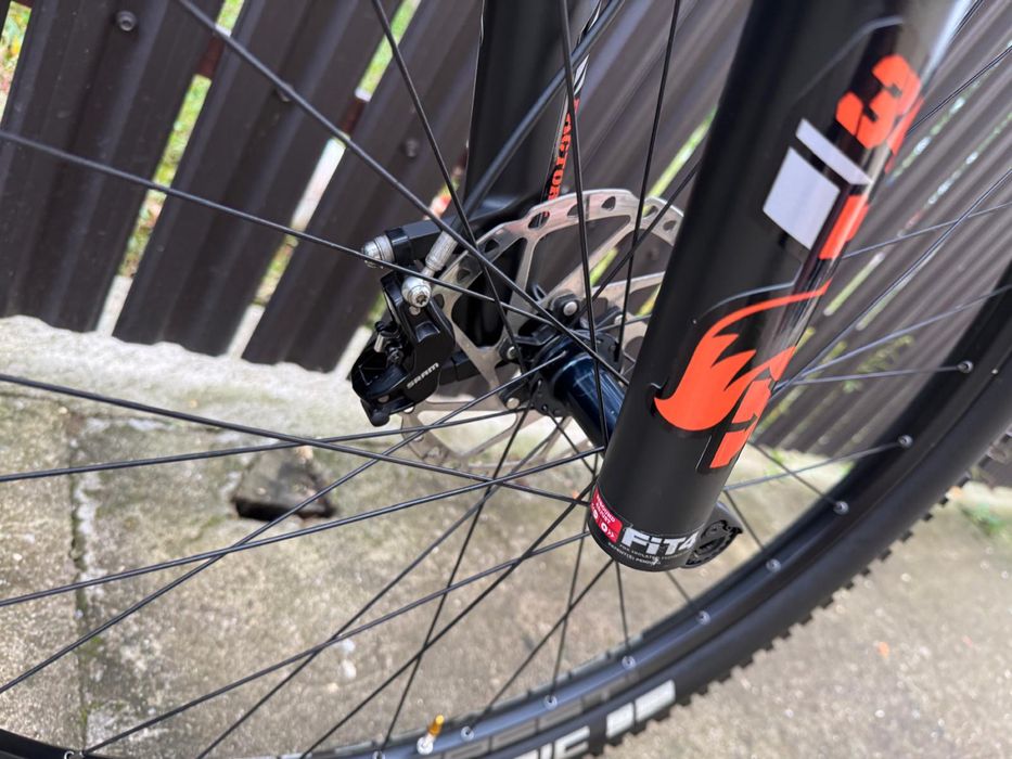 Bicicleta Full Suspensie Canyon Neuron CF 29 carbon Kashima Sram X0