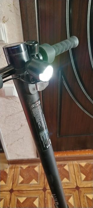 Самокат электронный