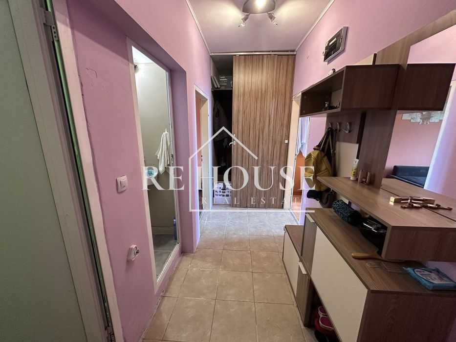 Продава се Двустаен апартамент в Варна, Владислав Варненчик - 62 кв.м за 1321 €/кв.м - Снимка #8