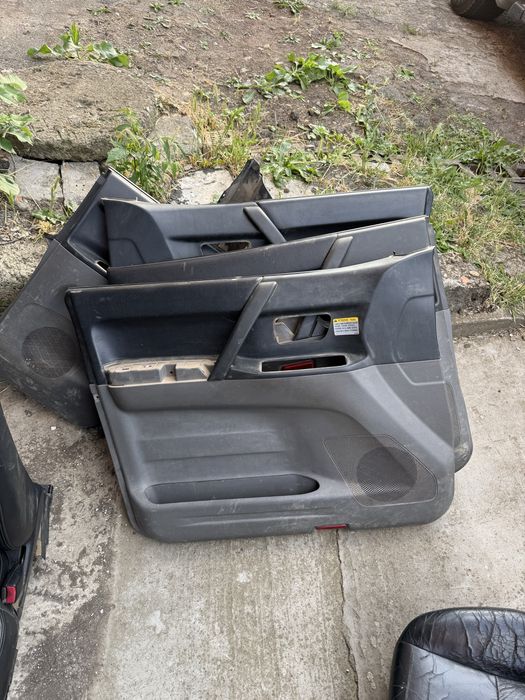 Кожен ел. салон с подгрев Mitsubishi Pajero 3