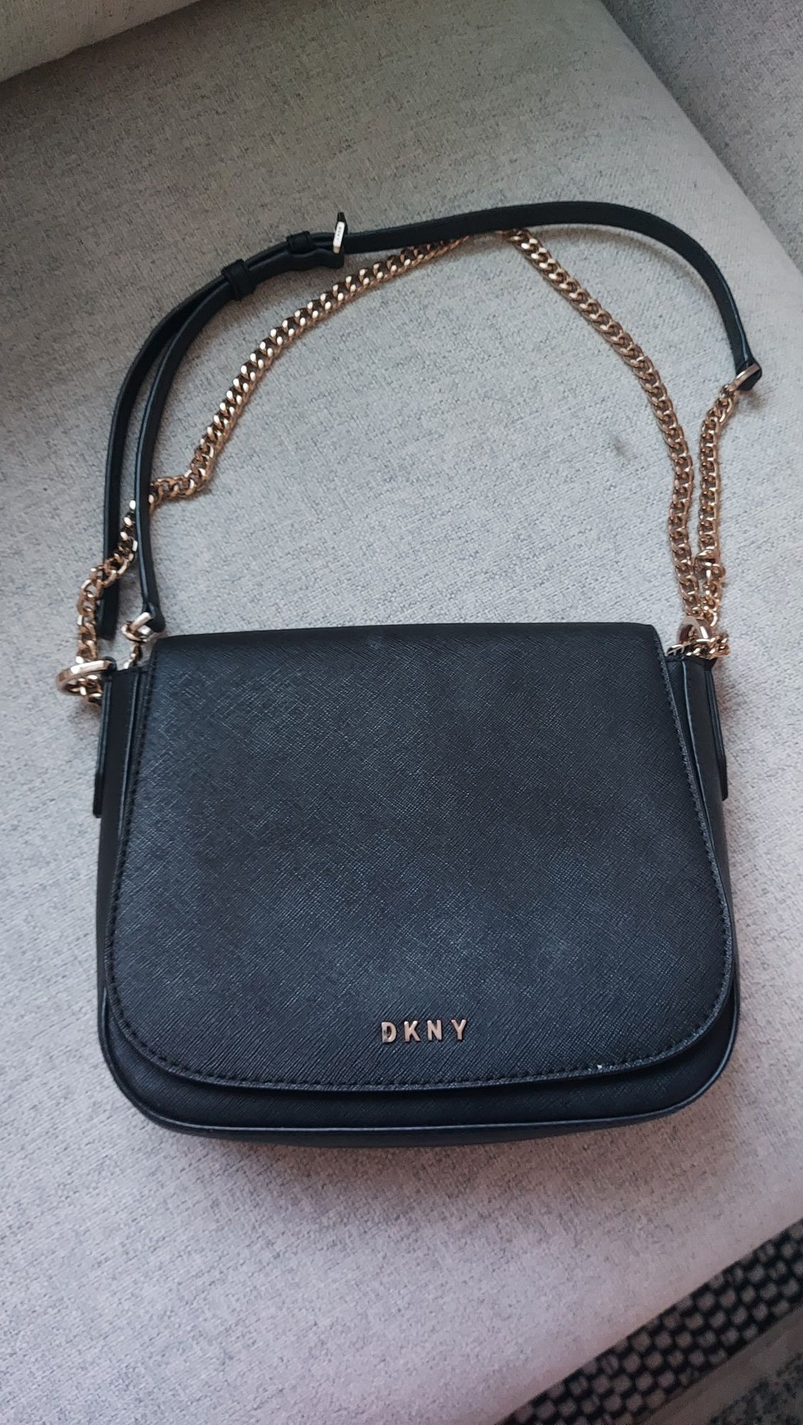 Geanta piele DKNY