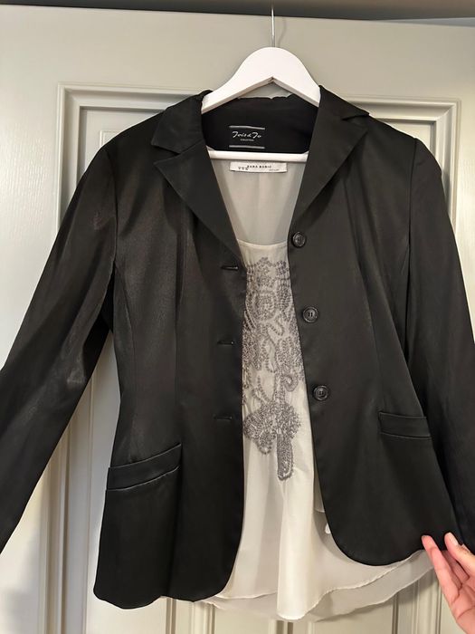 Costum Negru din Sacou si Fusta