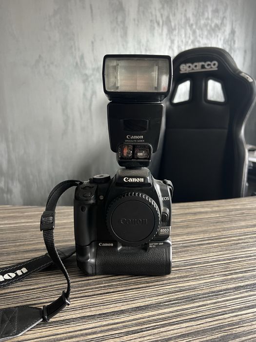Aparat foto CANON Eos 400d | Battery Grip | Flash | Digital