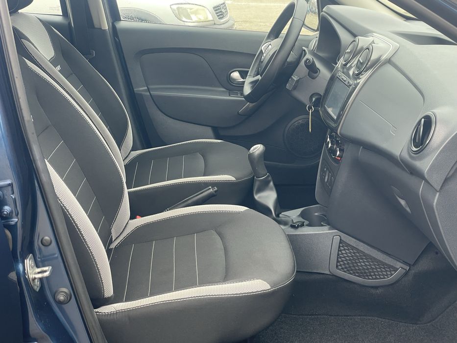 Dacia samdero stepway