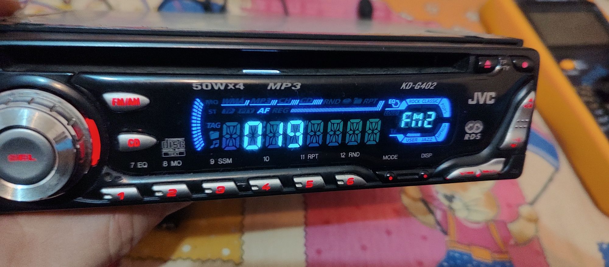 Radio CD/MP3 JVS KD-G402 auto