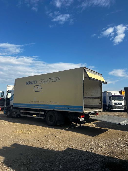 Renault Premium 270dCi