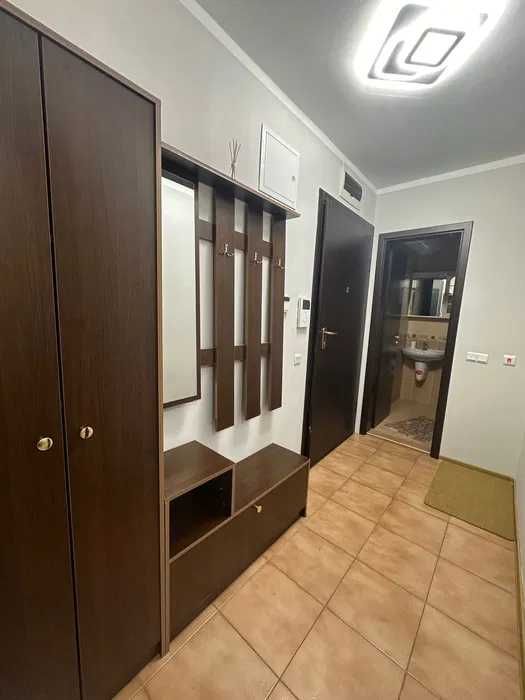 Дава се под наем Едностаен апартамент в Бургас, Зорница - 55 кв.м за 400 € - Снимка #3