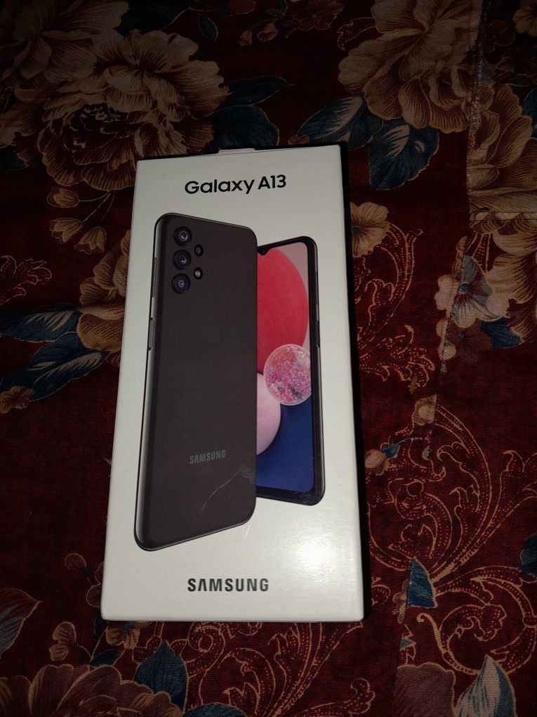 Samsung a13 4/64 karobkasi bor