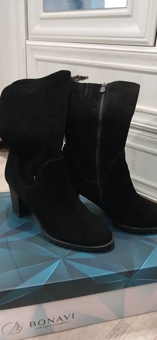 Продам осенюю обувь