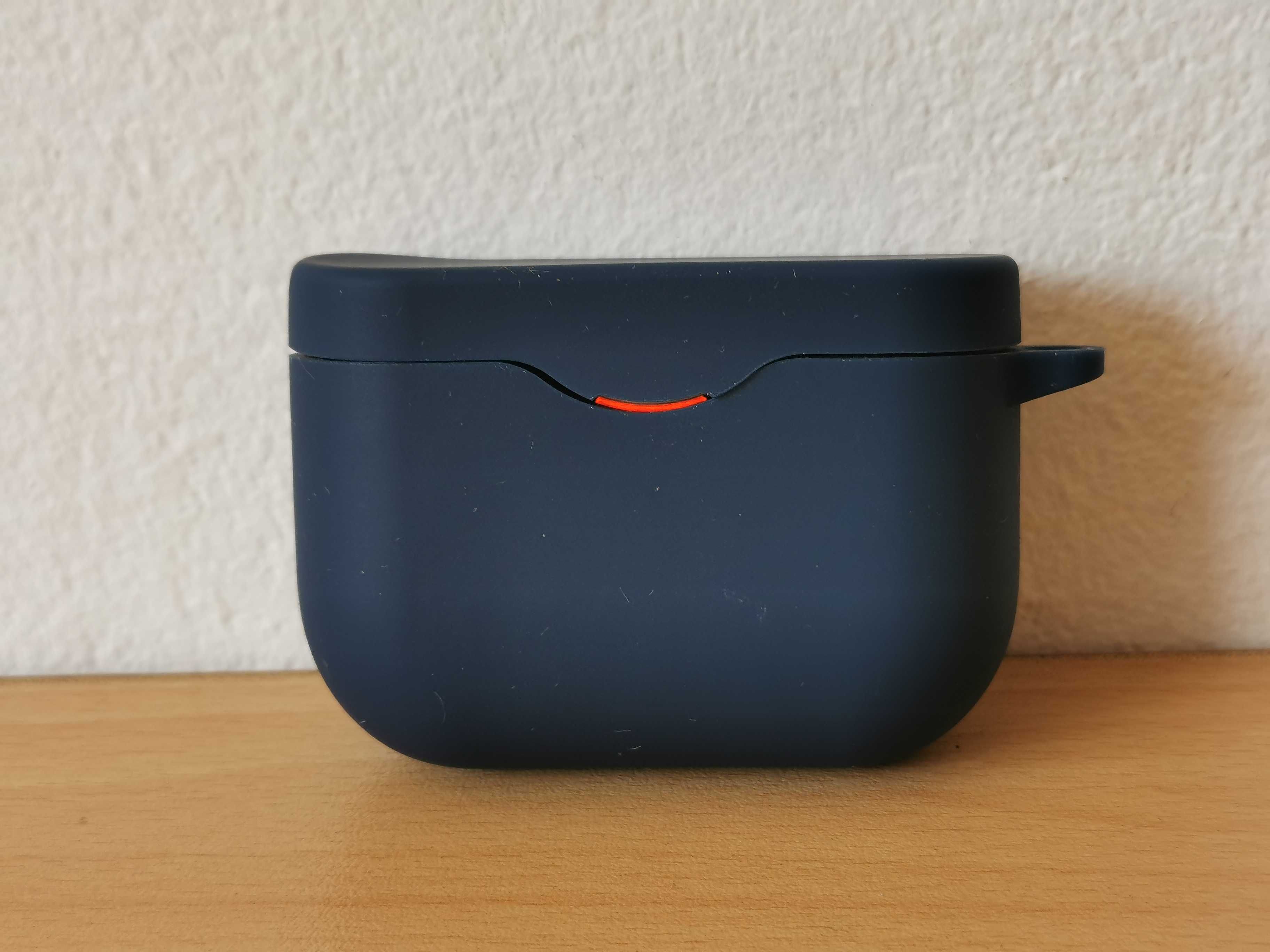 Sony WF-1000XM3 безжични шумопотискащи слушалки с подарък калъф