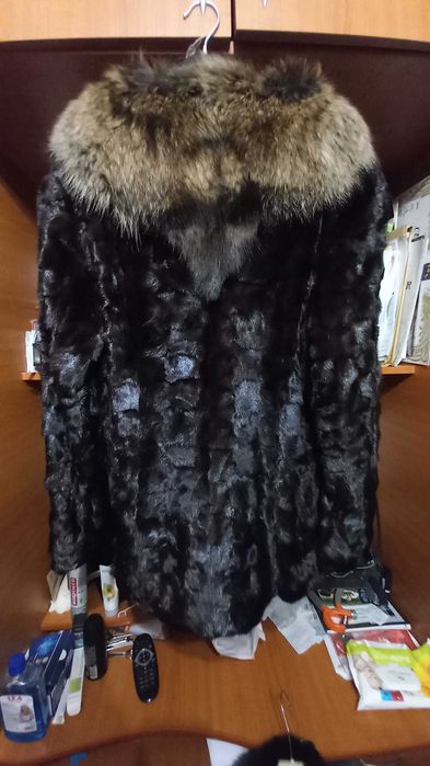 Haine de blana naturala, palton