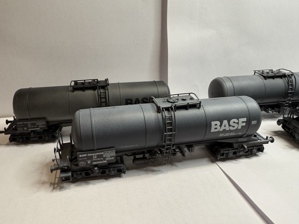 Вагони Roco H0 1:87