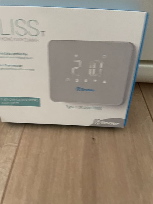 Vand termostat ambiental de perete Finder Bliss T nou