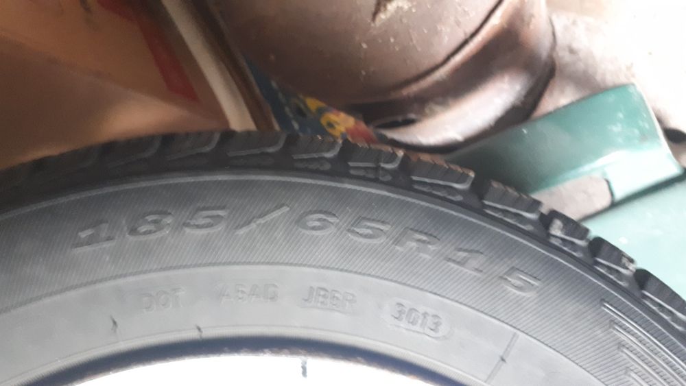 4бр.Зимни гуми с джанти 185/65/15