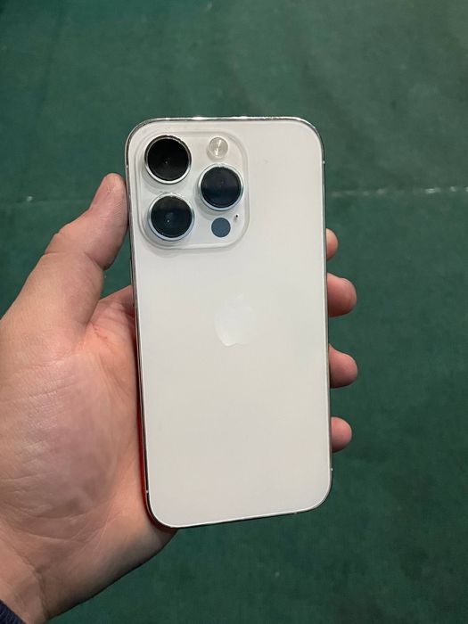 Iphone 14 pro в хорошем состоянии